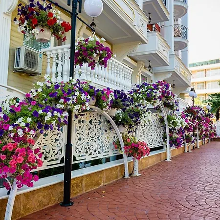 Sunny In Sweet Complex * Солнечный берег